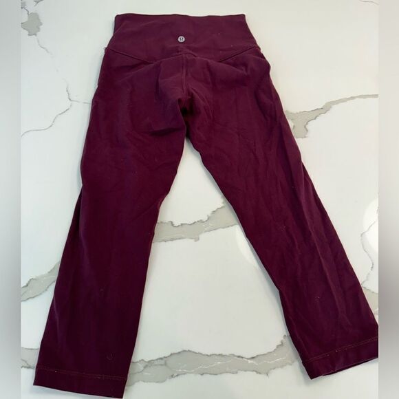 Lululemon Capri leggings sz 4 - Picture 2 of 5